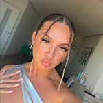 @annaphillipz - Instagram