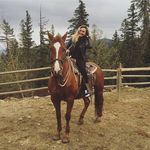 Anna Pieper - @pieperanna50 - Instagram