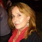 Anna Priore - Facebook