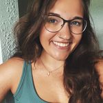 Anna Qualls - @annabq1999 - Instagram