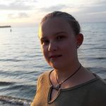 Anna Quast - @anna080301 - Instagram