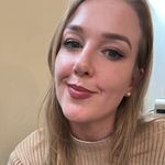 Anna Quirk - @banana.jerk - Instagram