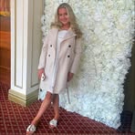 Anna Rae - Facebook