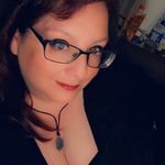 Anna Redfern - @annwalker7316 - Instagram