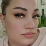 Anna Romanov - Facebook