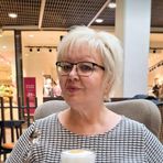 Anna Romanov - Facebook