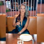Anna Rossiter - @annarossiter3 - Instagram