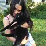Anna Schilling - @smilequeeninmusic - Instagram