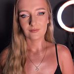 Anna Schuller - @bacso_anici - Instagram