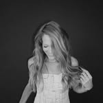 Anna Catherine - @anna_schwanitz - Instagram