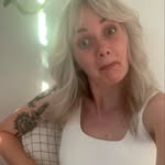 🍍 - @annasealia - Instagram