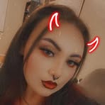 Anna Searles - Facebook