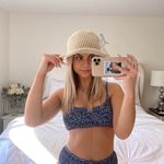Anna Seavey - @anna_seaveey - Instagram