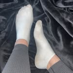 Anna Seiler - @fussbilderverkaeuferin - Instagram