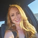 Anna Aarup - @annasellsazhomes - Instagram