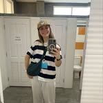 Anna - @annasells_stuff - Instagram