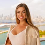 Anna - @annasellsfll - Instagram