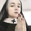 Anna Shonk - @frosty.talk - TikTok