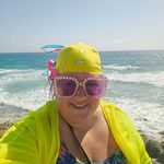 Anna Shrum - @annabananatravel - Instagram