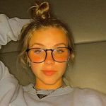 @anna_.shumate - Instagram