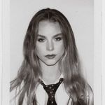 anna - @annashumatee - Instagram