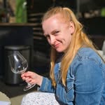 Anna Shustrova - @aniezka - Instagram