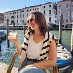 Anna Silver - Facebook
