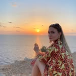 Anna Simeoni - @anna.simeoni - Instagram