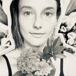 Anna Simonton - @friendofsnake - Instagram