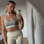 Anna Sowa - @x_ania190 - Instagram