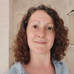 Anna Stephens - @annasmithwrites - Instagram