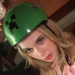 @annastonerboner - Instagram