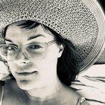 Anna Stothart - Facebook
