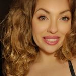 Anna Swartz - @olivelipz - Instagram