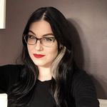 Anna Suchecki - @annaofswords - Instagram