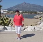 Anna Tamas - Facebook