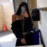 anna ulmer  // 17 - @deepblueinyourocean - Instagram