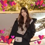 Anna Van - Facebook