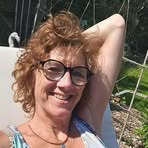 Anna Van Sona - Facebook