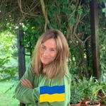 Anna Vernon - @annanimales - Instagram