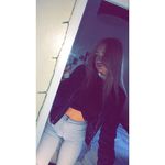 @annawarburton_x - Instagram