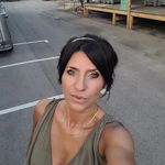 Anna Wiącek - @anna.wiacek.79 - Instagram