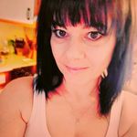 Anna Wickham - @pipicon - Instagram