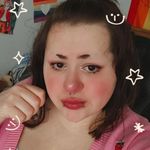 Anna Wiegand - @shrimp.s0cks2 - Instagram