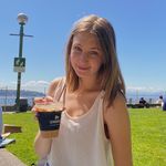 Anna Winnick - @annawinnick - Instagram