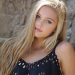 Anna Wirth - @annawirth_947 - Instagram
