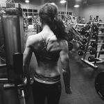 Anna Witham - @lean_green_living - Instagram