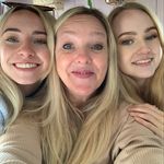Anna Workman - @annaworky - Instagram