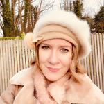 Anna Worthington-Steele - @mrsakews22 - Instagram