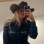 Anna Young - @peachesnutmeg - Instagram